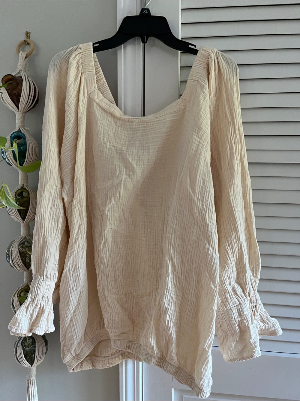Oli & Hali Cream Gauze Peasant Top with Ruffle Cuffs